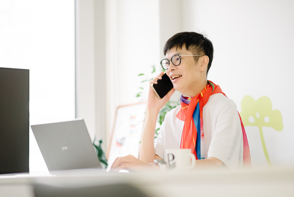 光の律動 ― Rhythm of Colors